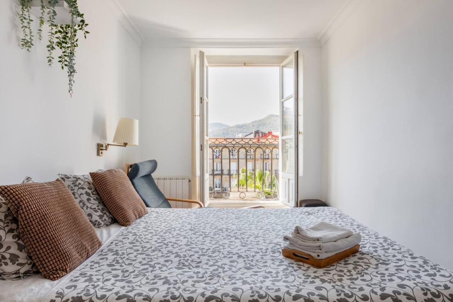 Plaza Nueva Habitaciones بلباو الغرفة الصورة